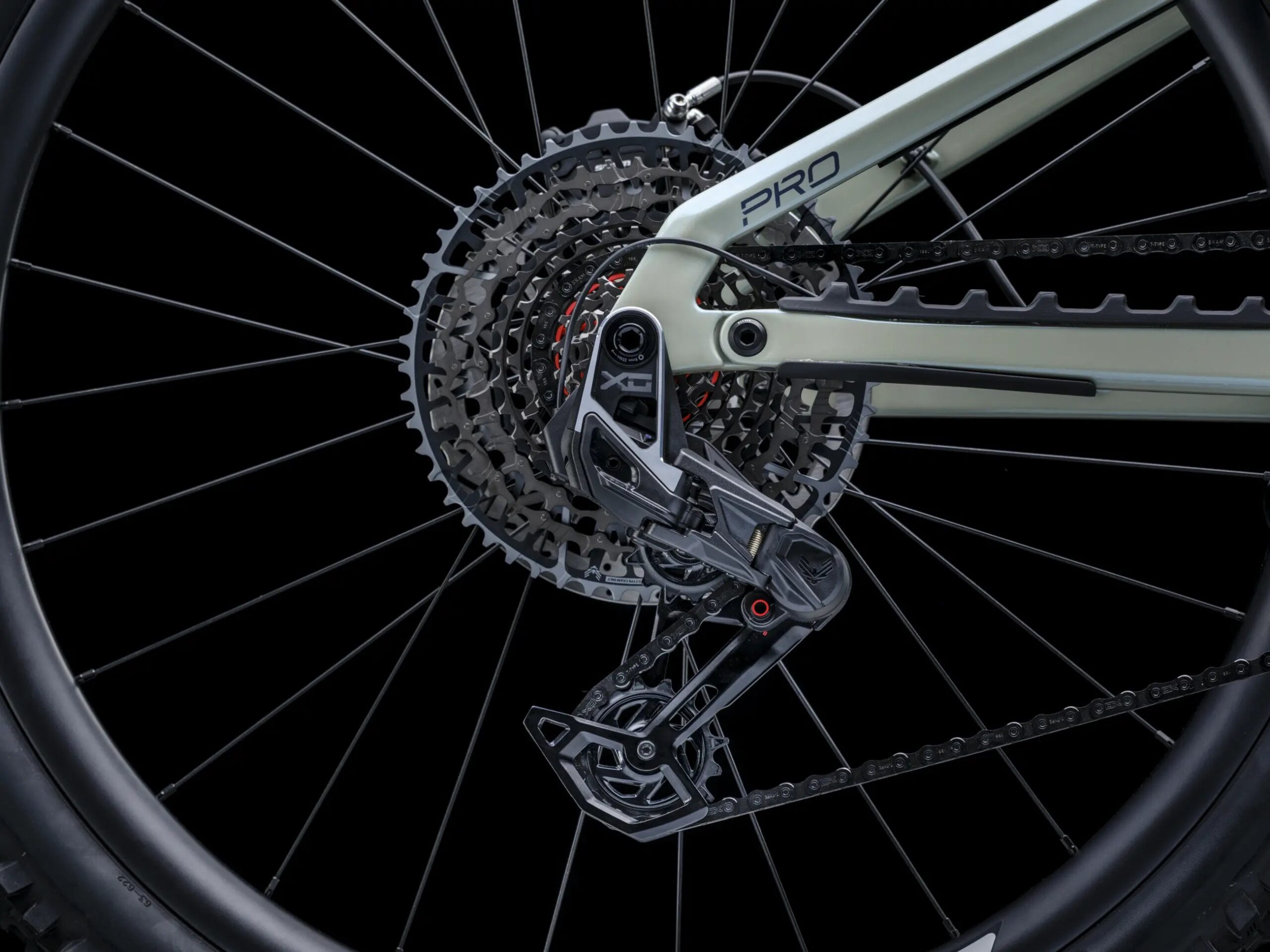 Crussis e-Full 12.11-PRO (800Wh) - Imagen 7