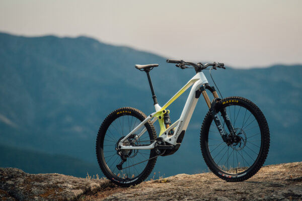 Orbea Wild 2025 lista para la aventura en paisajes naturales Orbea Wild 2025 lista para la aventura en paisajes naturales